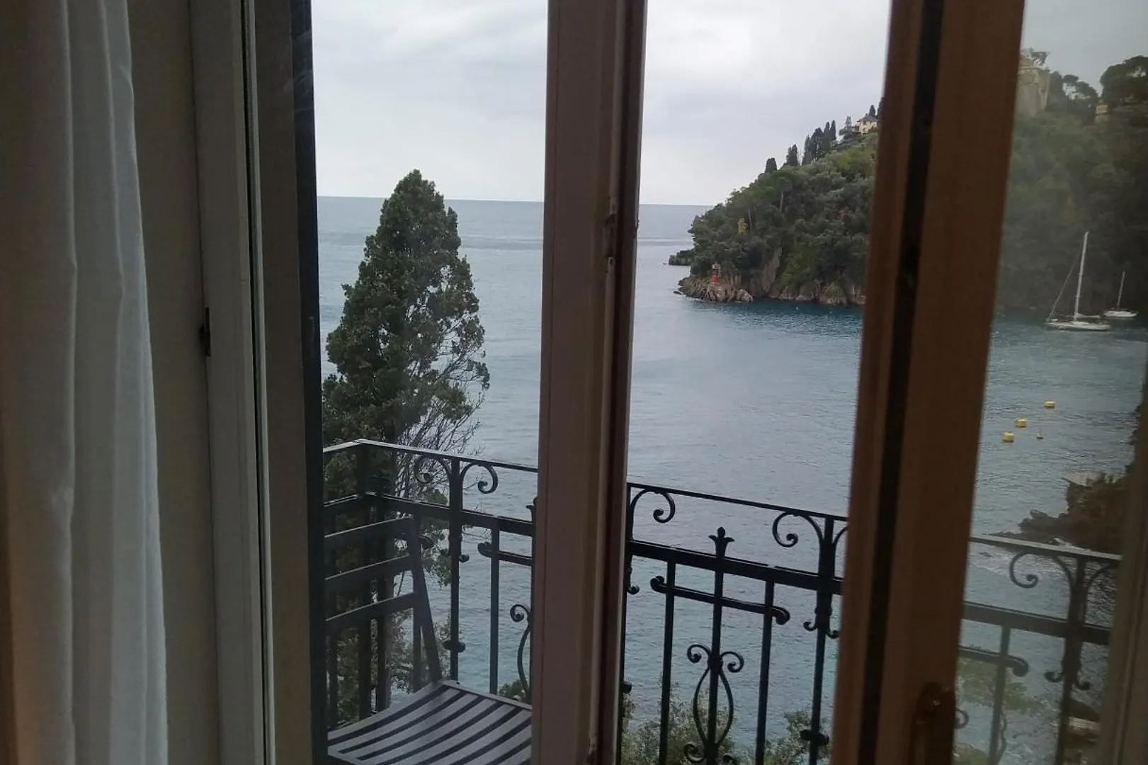 Portofino Deluxe Family Suite - Balcony, Sea View, Private Hotel Beach
